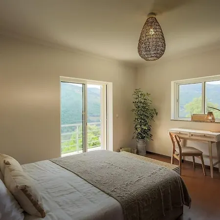 빌라 Experience Douro's Beauty, Barro 3br, 2ba Scenic Barro (Vila Real)